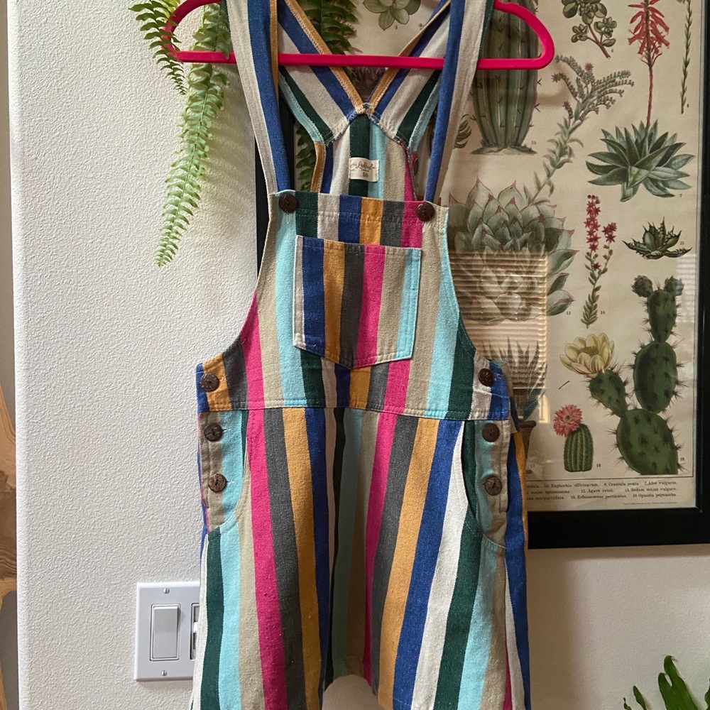 Hemp clothing made in LA by Lakhay